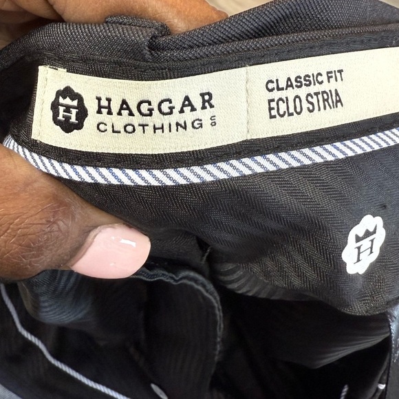 Haggar Clothing - Men's Black Dress Pants Size 36x30 - Picture 5 of 6
